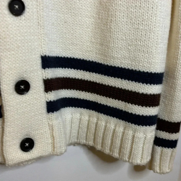 EUC men’s SAKS FIFTH AVENUE ivory with navy and brown stripes cardigan sz XL - Picture 3 of 8